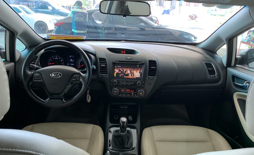 KIA CERATO 2016, MT