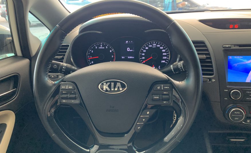 KIA CERATO 2016, MT