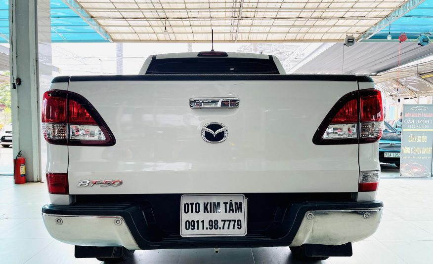 MAZDA BT50 2021, AT