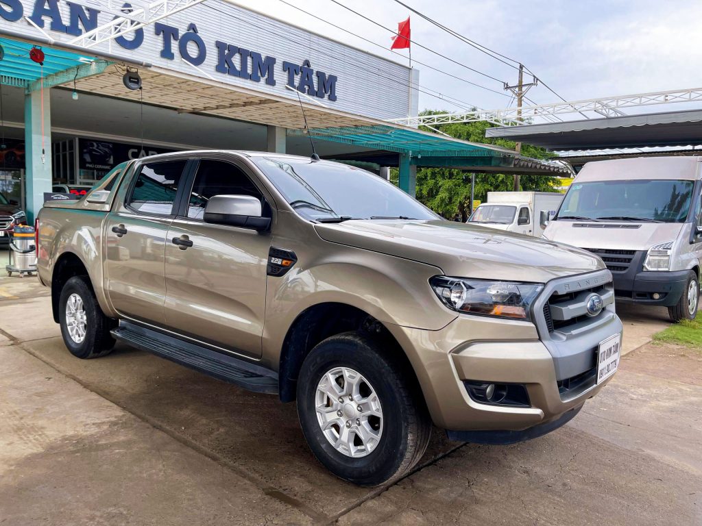 Xế Hộp Salon Ô tô