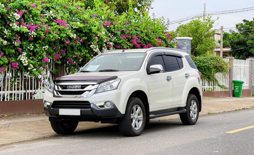 ISUZU MUX 2016, NHẬP KHẨU