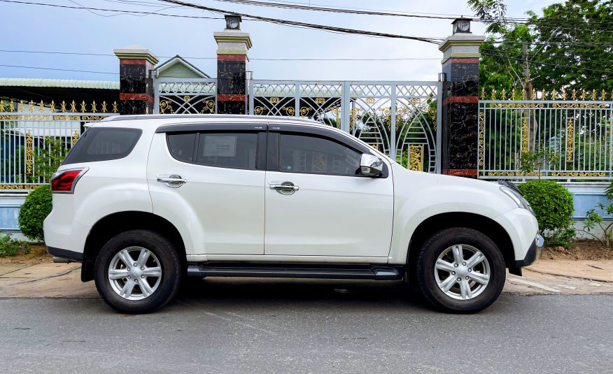 ISUZU MUX 2016, NHẬP KHẨU